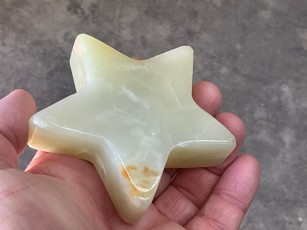 176g Green Banded Onyx (Calcite) Star