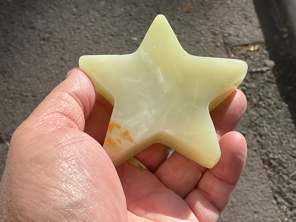 176g Green Banded Onyx (Calcite) Star