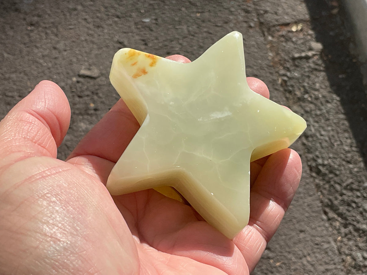 176g Green Banded Onyx (Calcite) Star