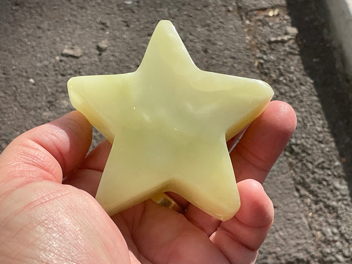 176g Green Banded Onyx (Calcite) Star
