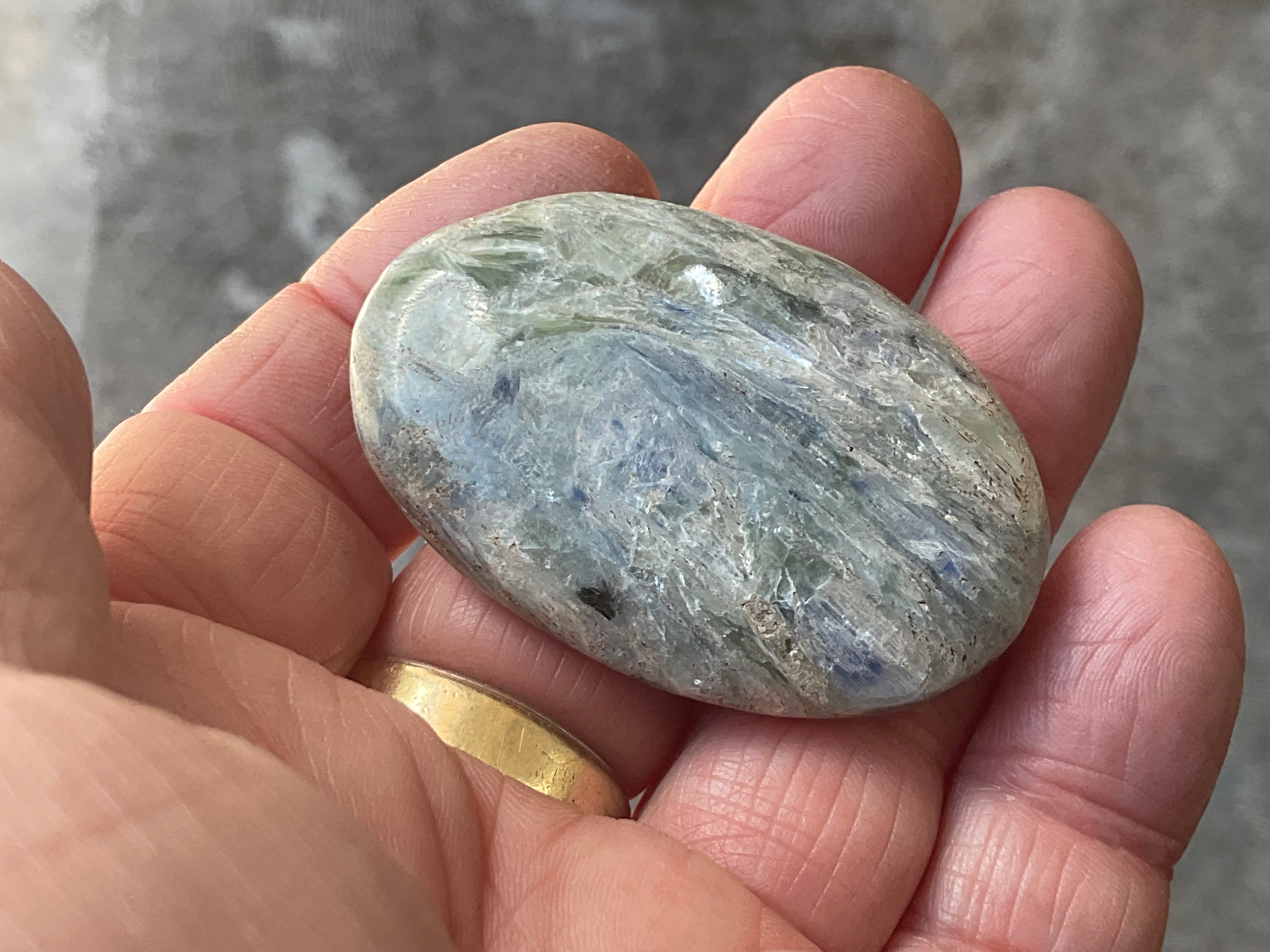 46g Blue Kyanite Palmstone 1B