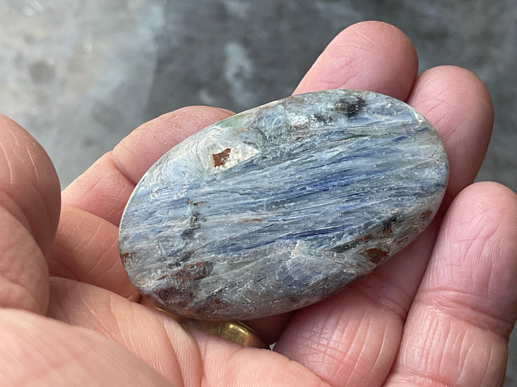 44g Blue Kyanite Palmstone 1C