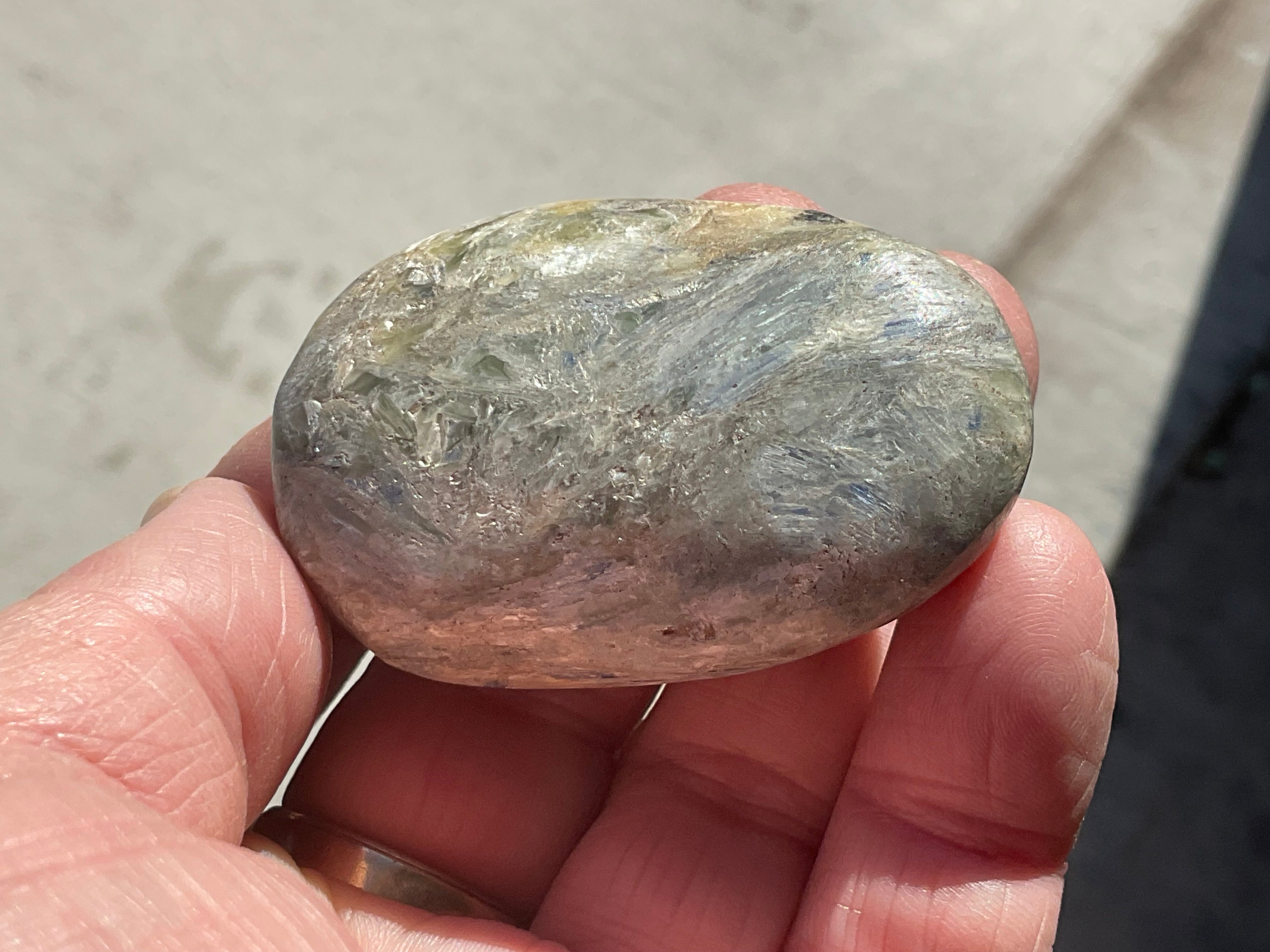 83g Blue Kyanite Palmstone 2B
