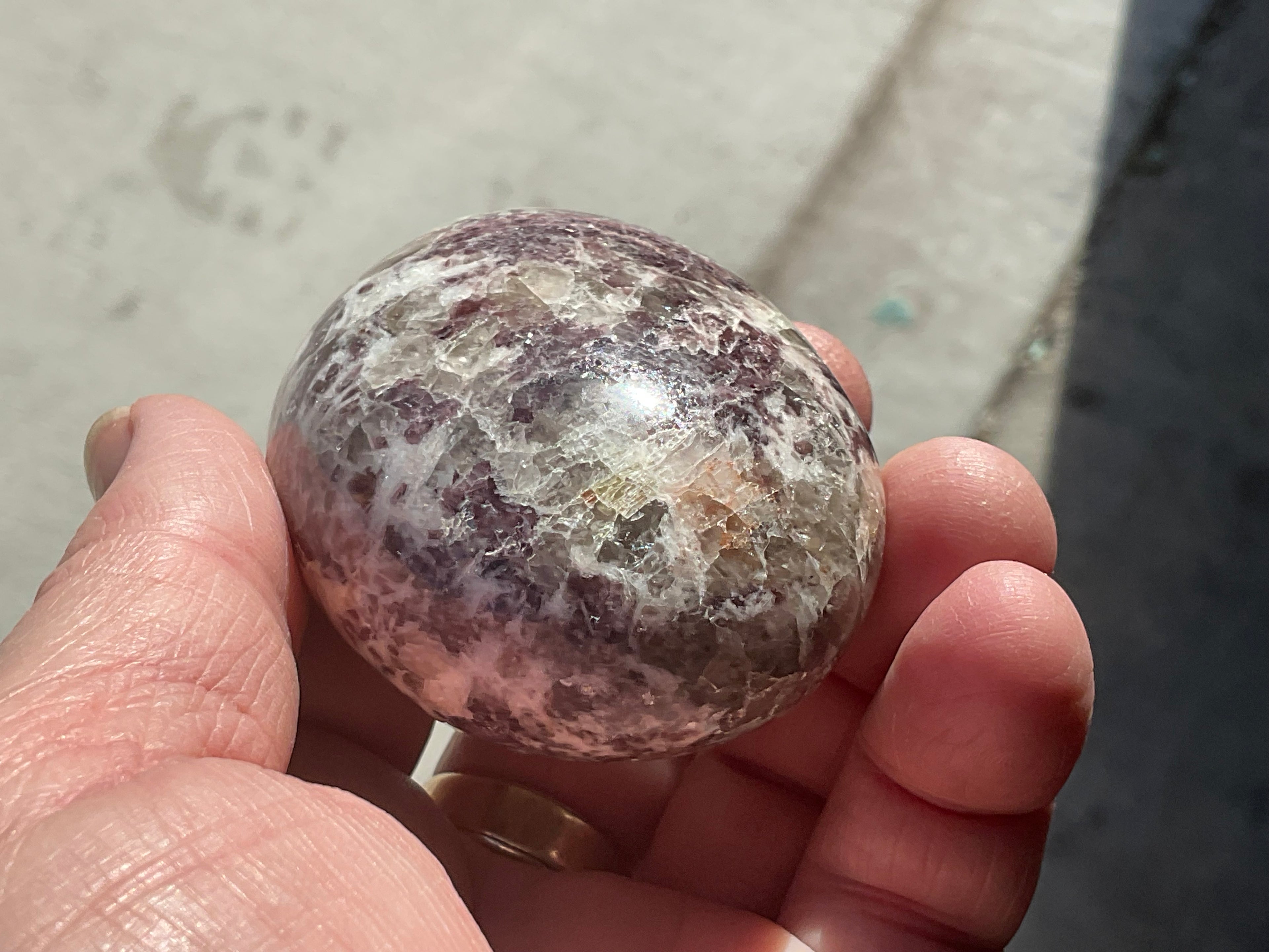 169g Lepidolite Palmstone 2C