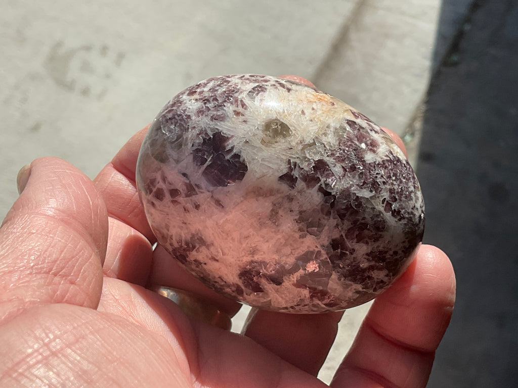 169g Lepidolite Palmstone 2C