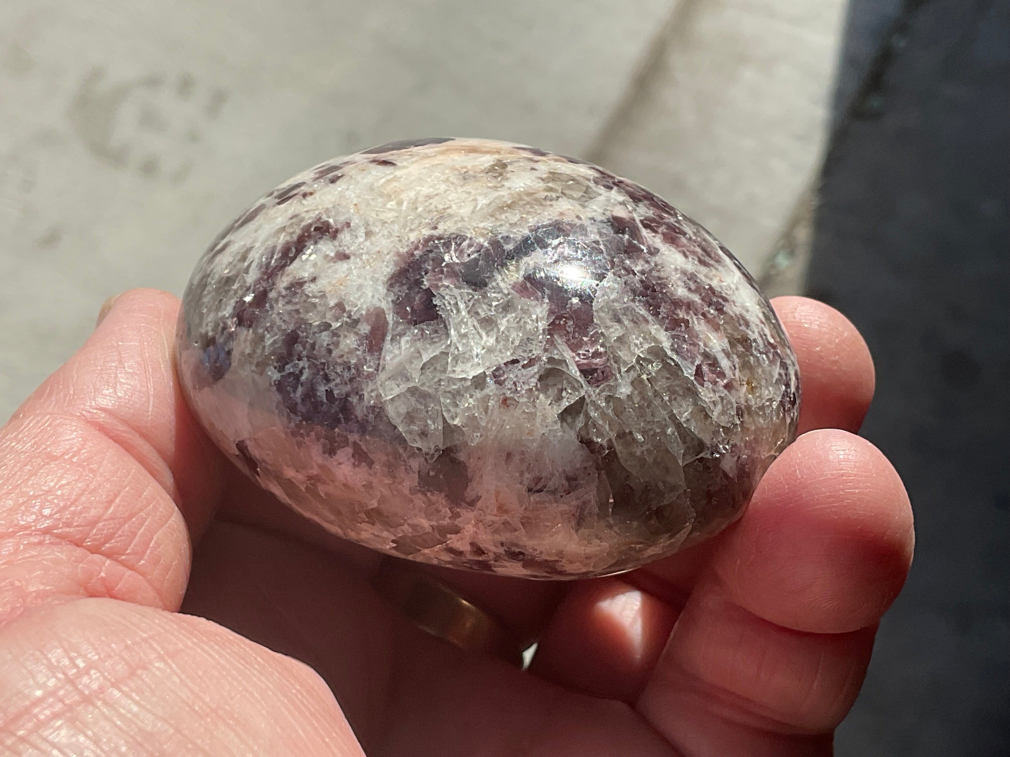 169g Lepidolite Palmstone 2C