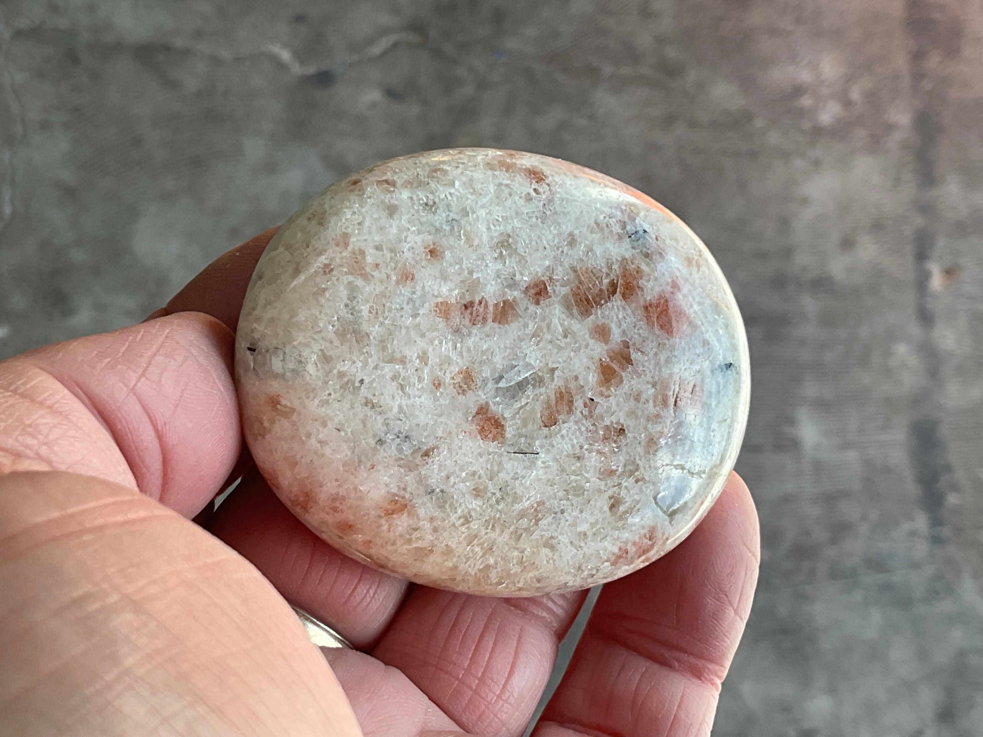 92g Sunstone Palmstone