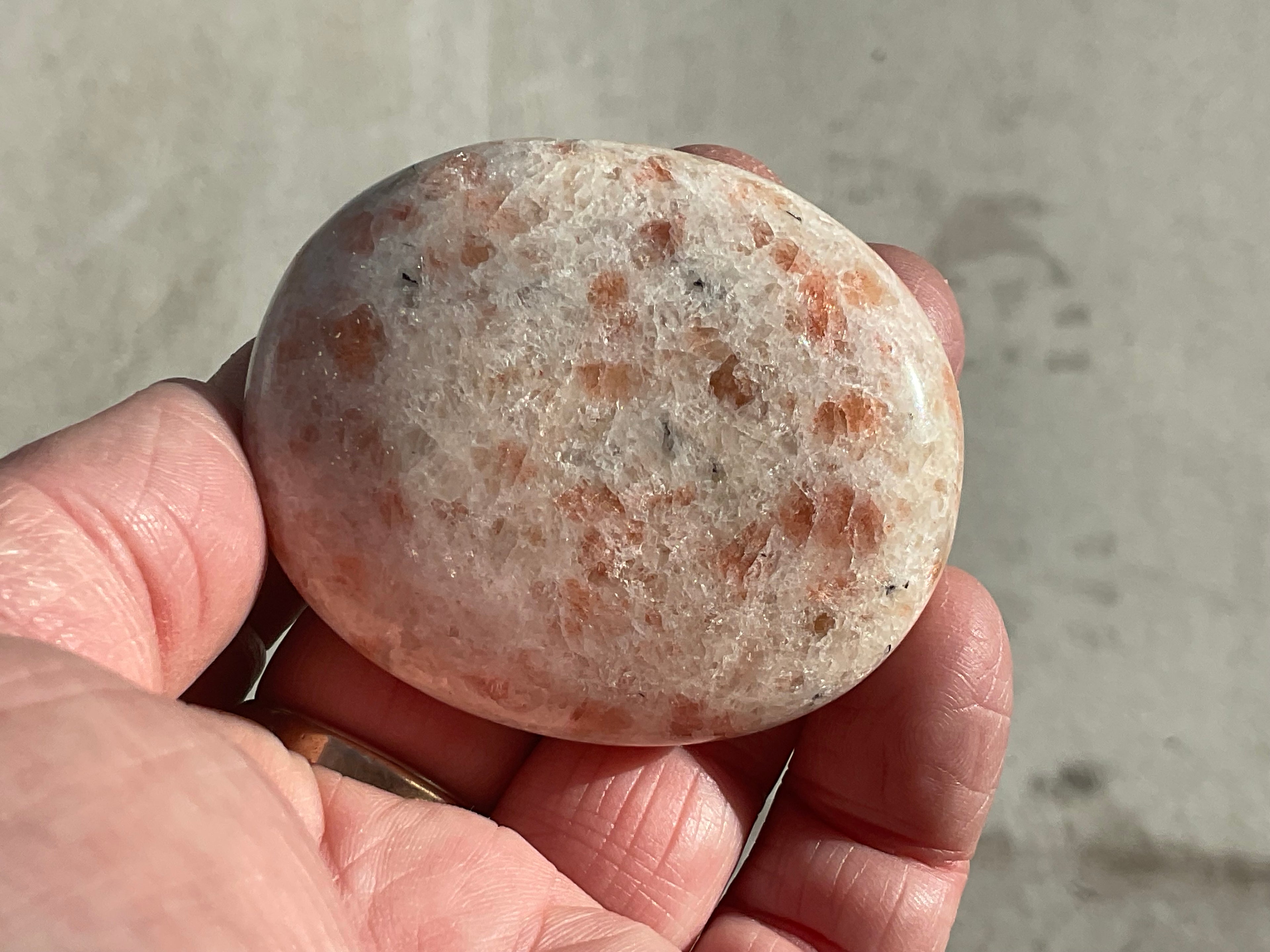 92g Sunstone Palmstone
