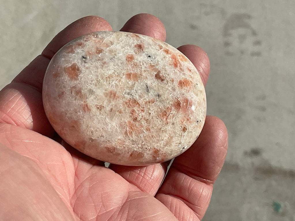 92g Sunstone Palmstone