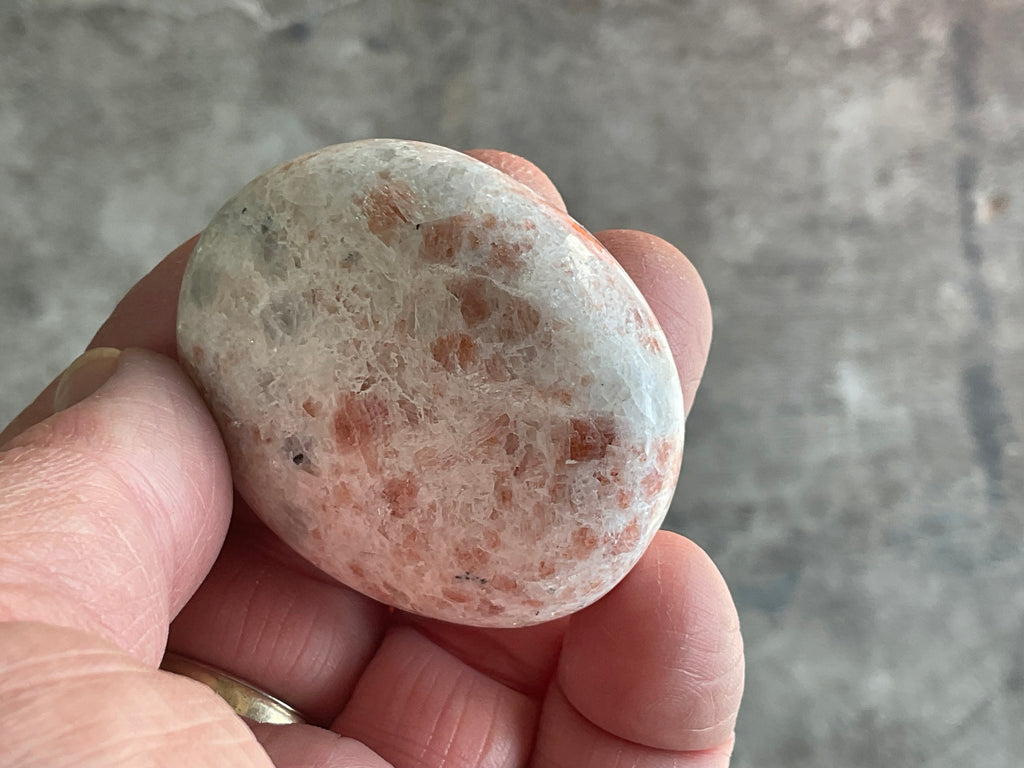 60g Sunstone Palmstone 1A