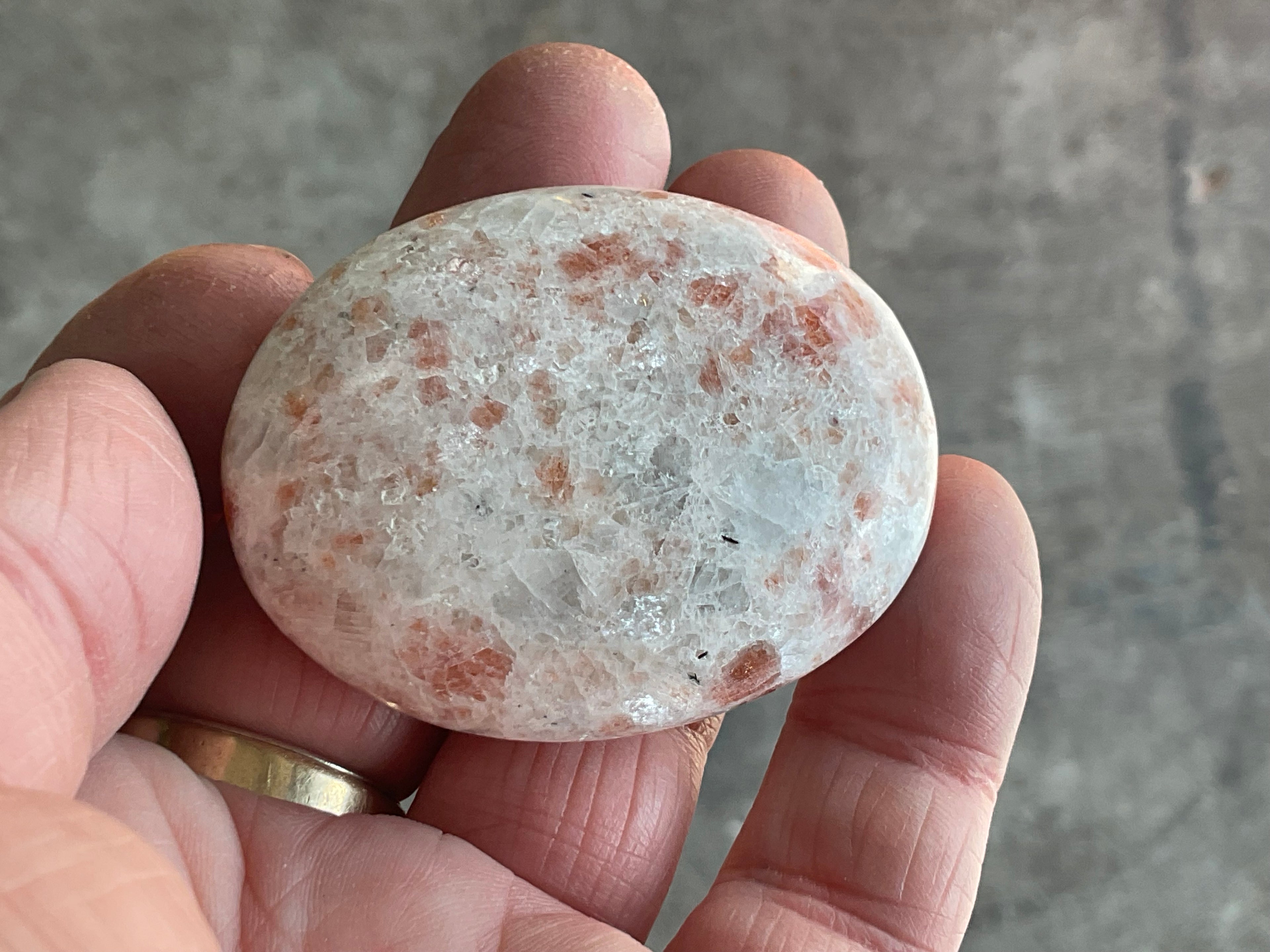 60g Sunstone Palmstone 1A