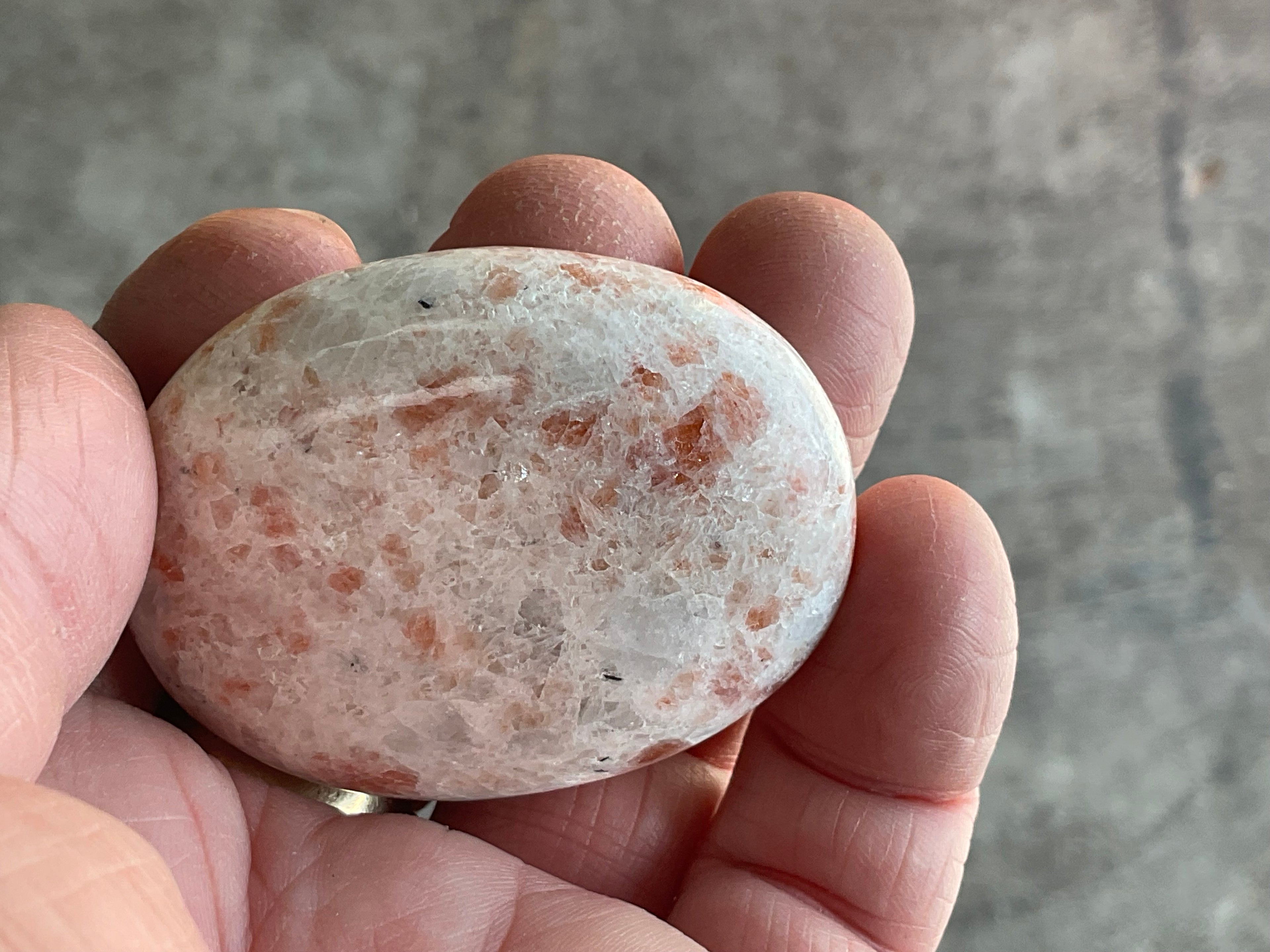 60g Sunstone Palmstone 1A