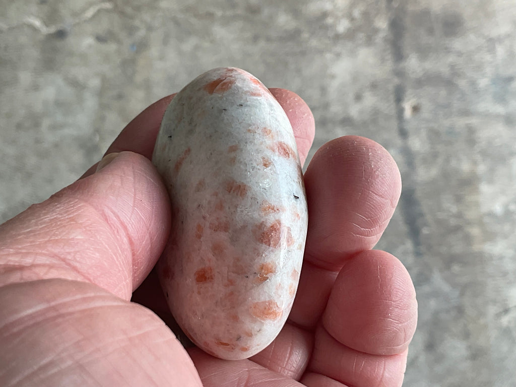 77g Sunstone Palmstone 2B