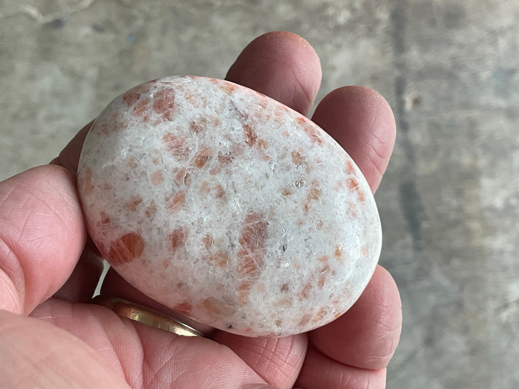 77g Sunstone Palmstone 2B