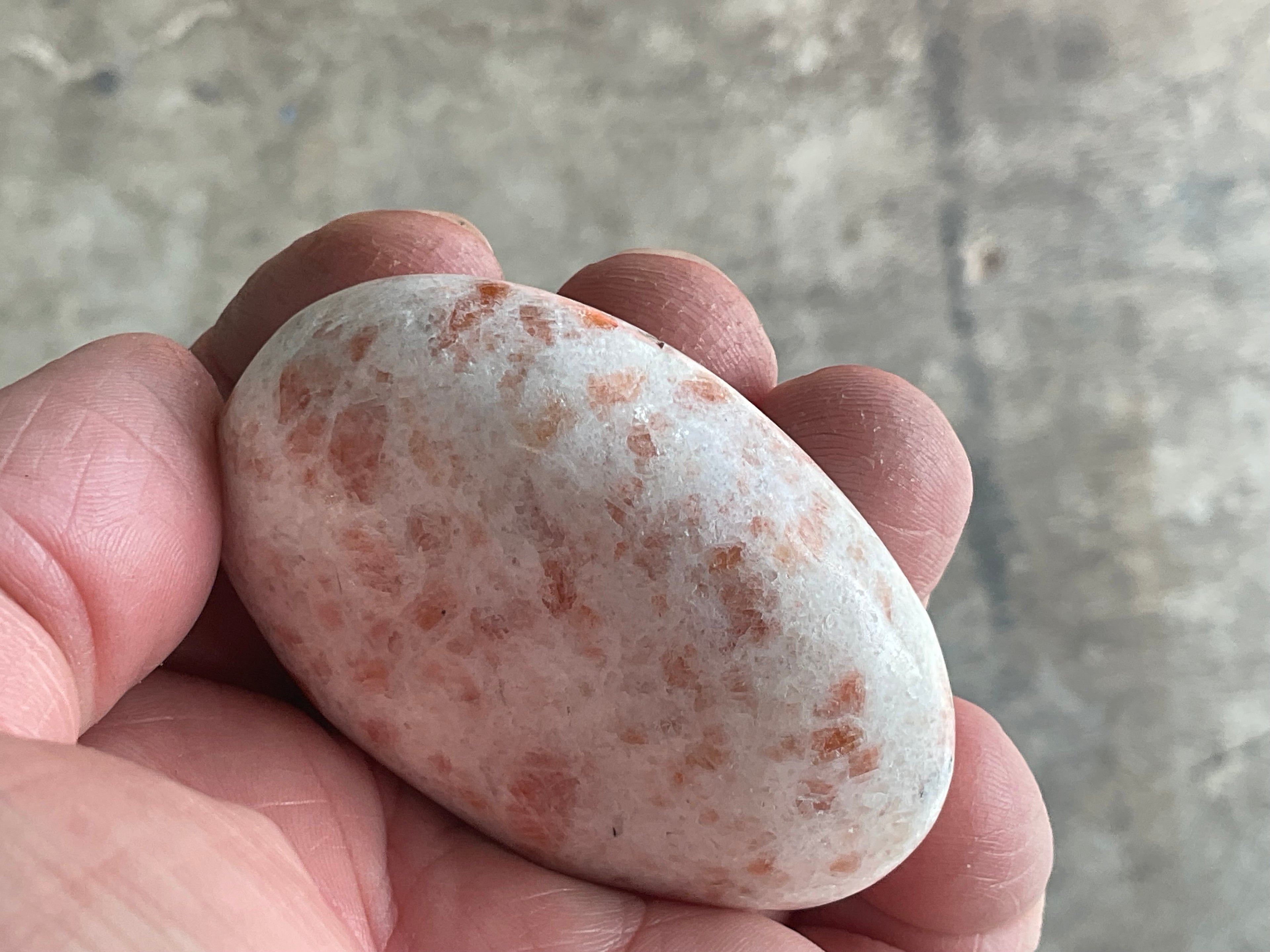 77g Sunstone Palmstone 2B