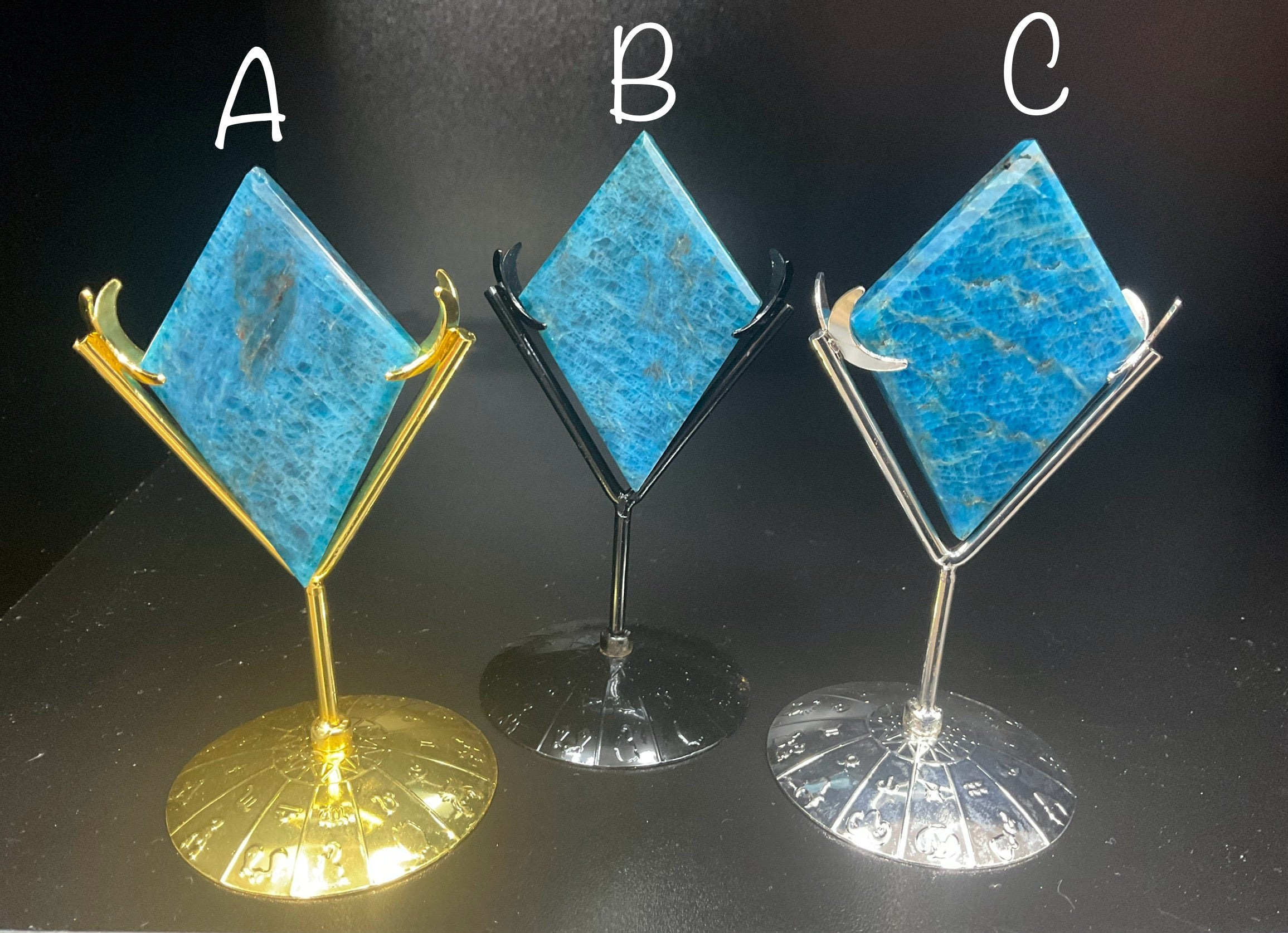 64g Blue Apatite Polished Diamond with stand 1B