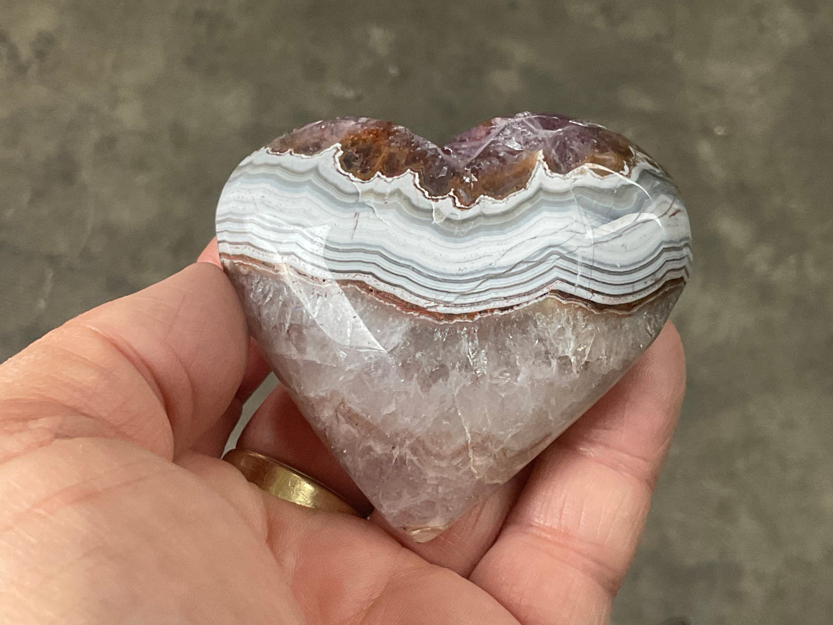 140g Amethyst Agate Heart 3B
