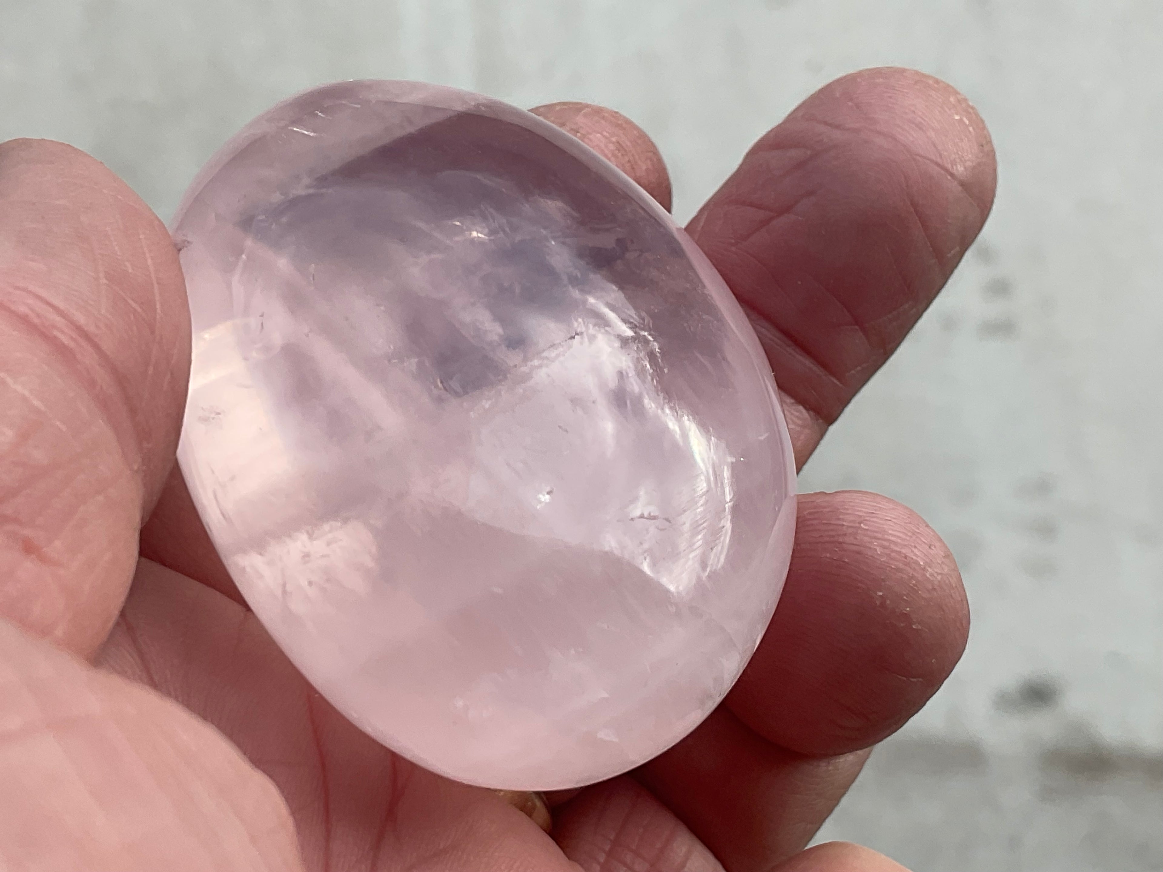 85g Rose Quartz Palmstone 4C