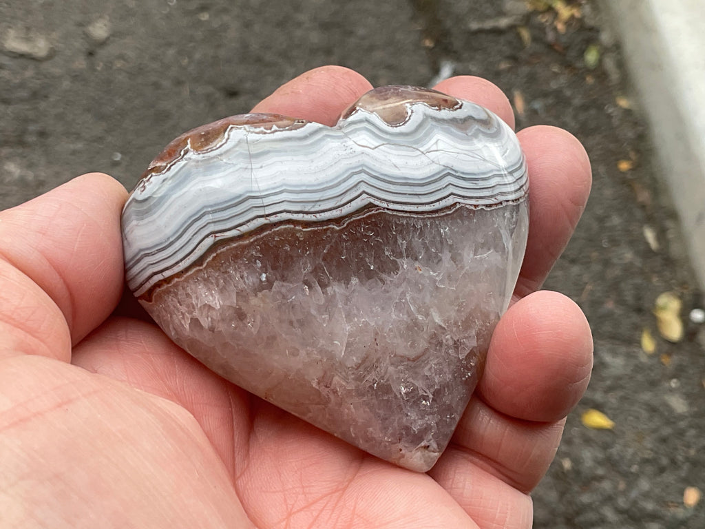 140g Amethyst Agate Heart 3B