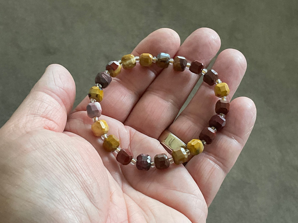 Mookaite Faceted Bead with Spacers Bracelet