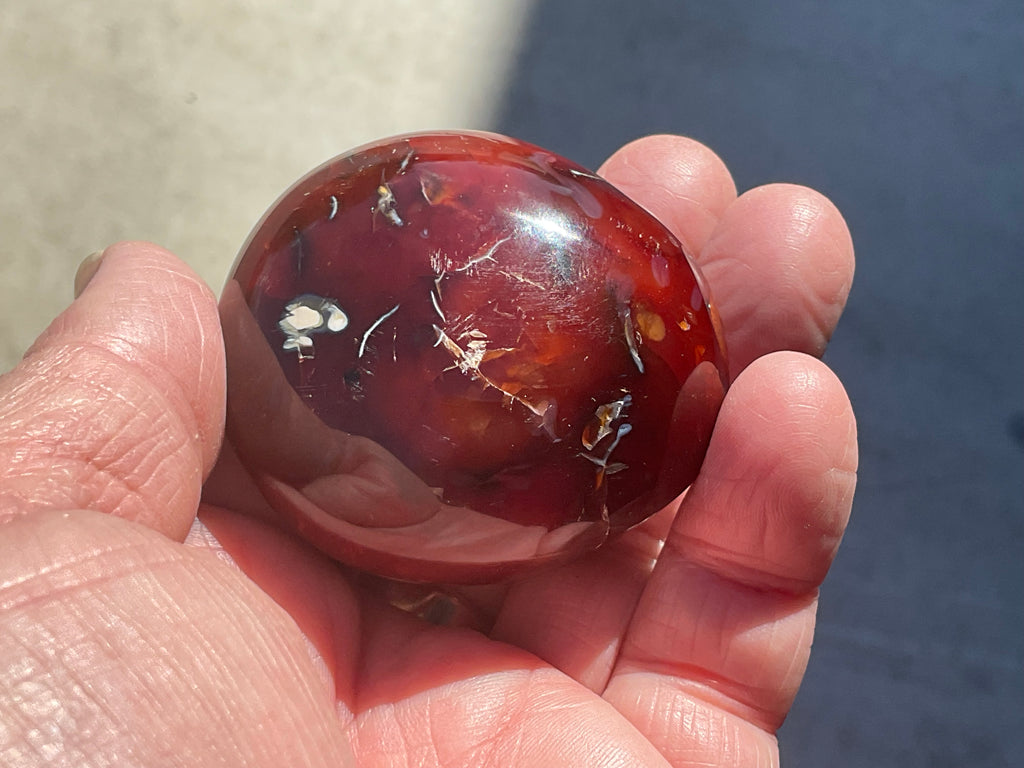 118g Carnelian Orca Agate Palmstone 3B