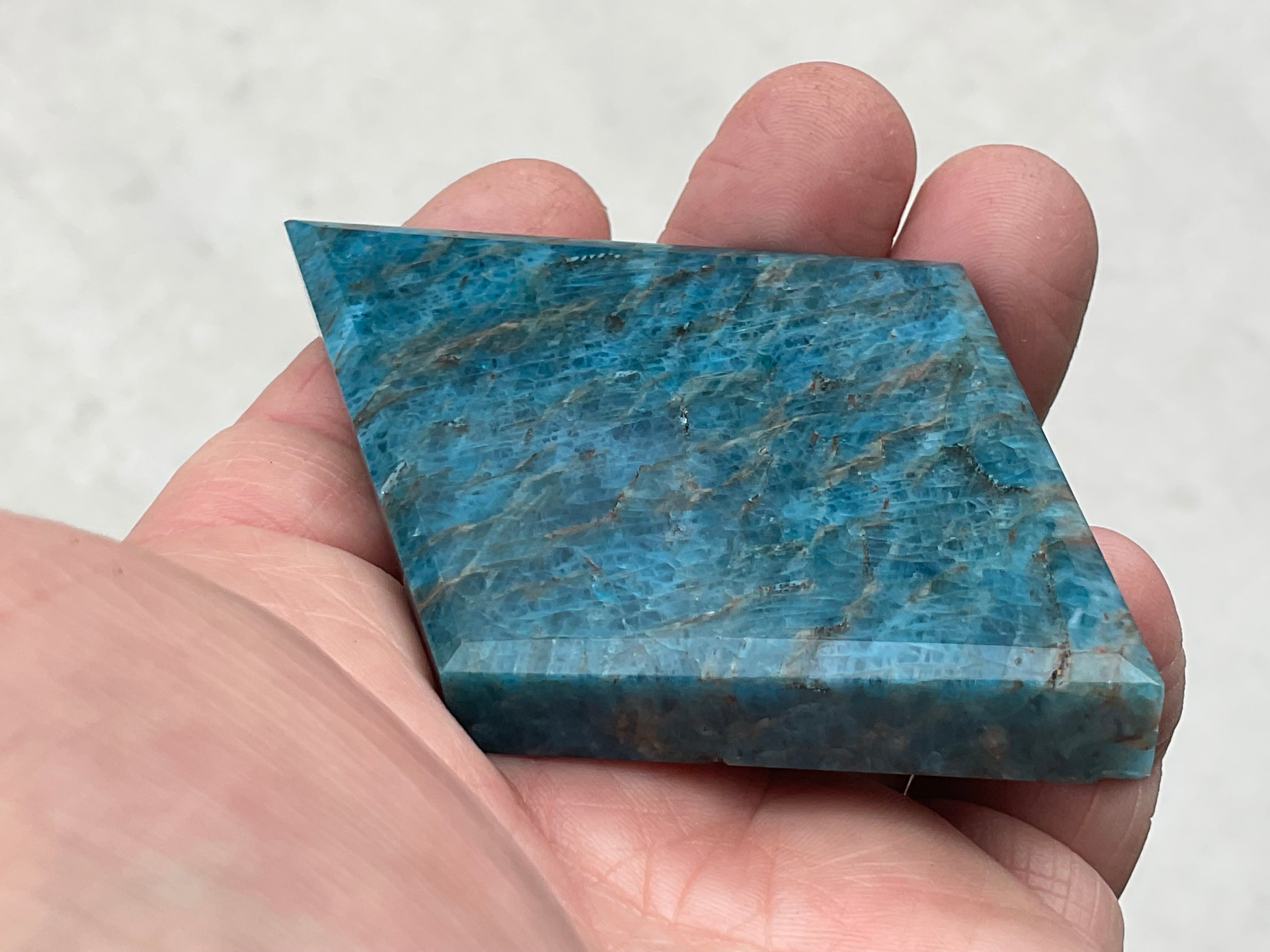 88g Blue Apatite Polished Diamond with stand 3C