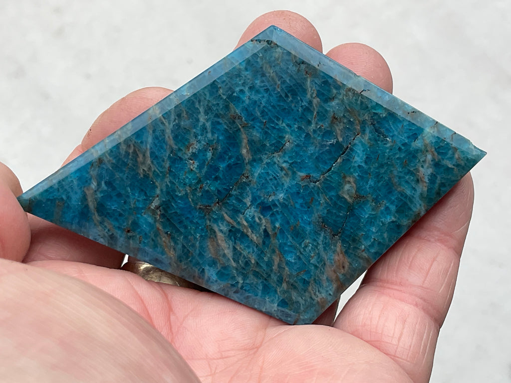 88g Blue Apatite Polished Diamond with stand 3C