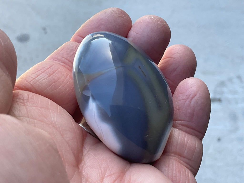 76g Orca Agate Palmstone 1B