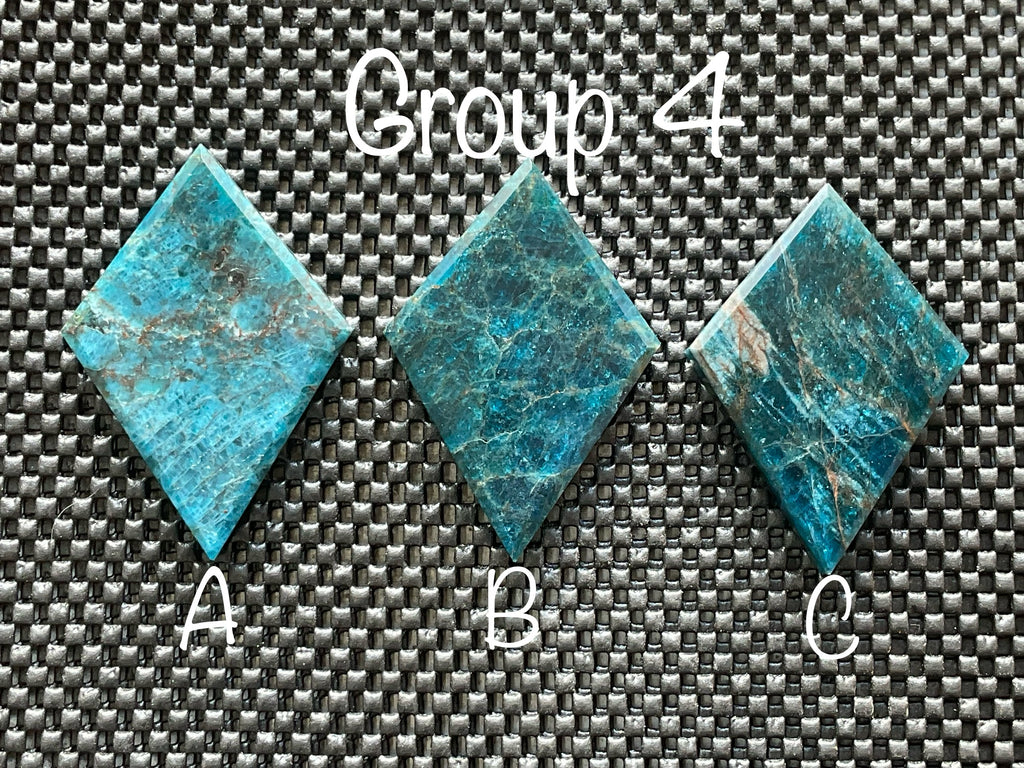 94g Blue Apatite Polished Diamond with stand 4C