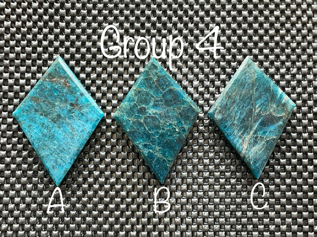 94g Blue Apatite Polished Diamond with stand 4C