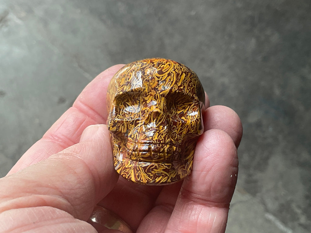 88g Calligraphy Stone Skull