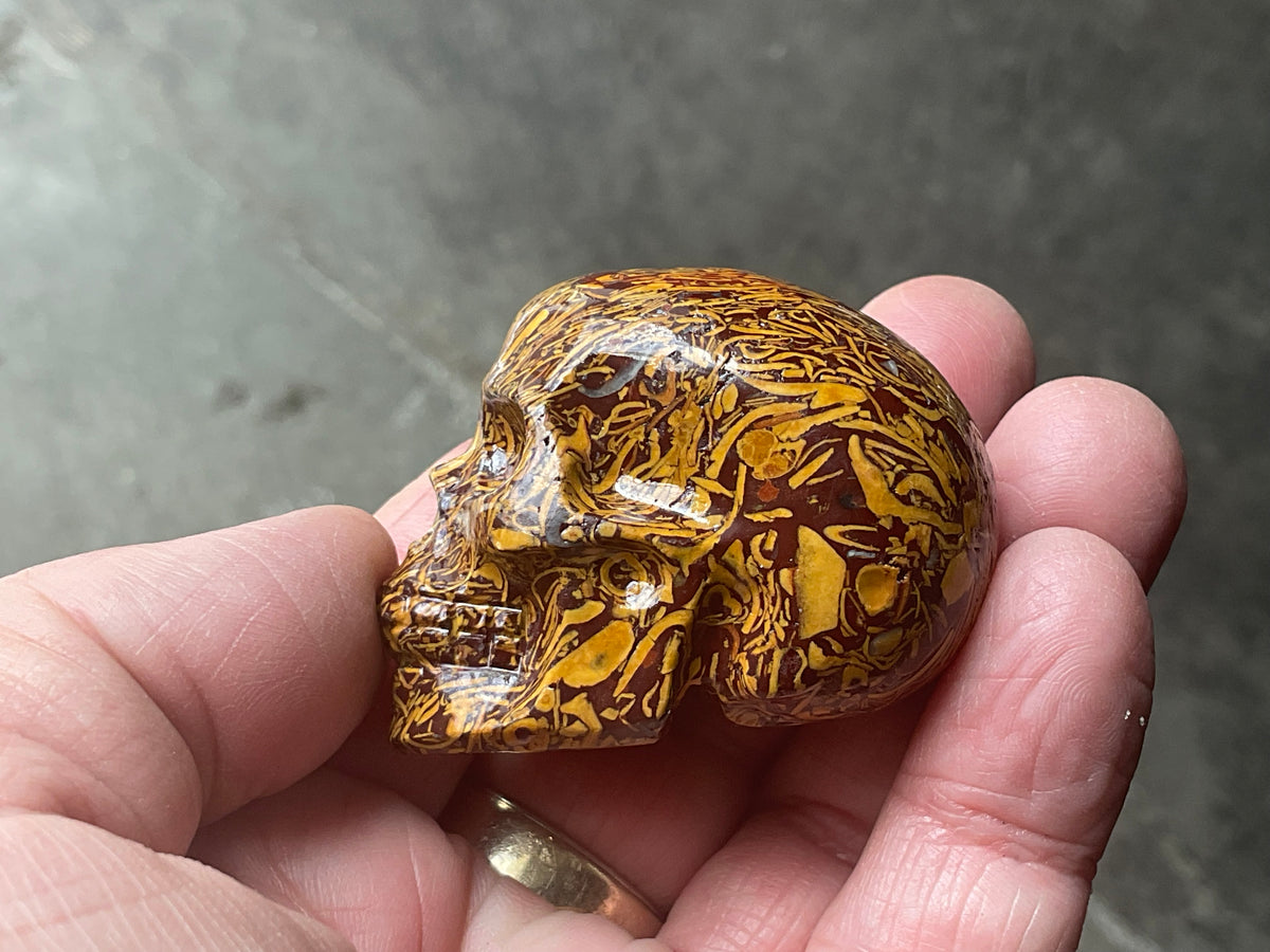 88g Calligraphy Stone Skull