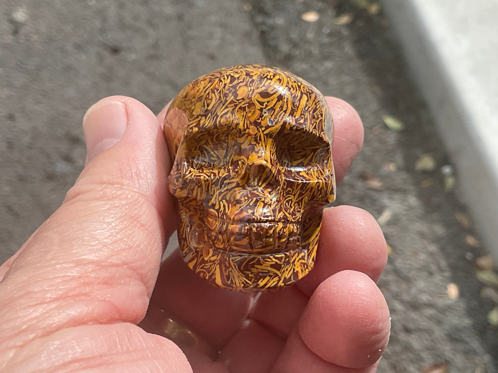 88g Calligraphy Stone Skull