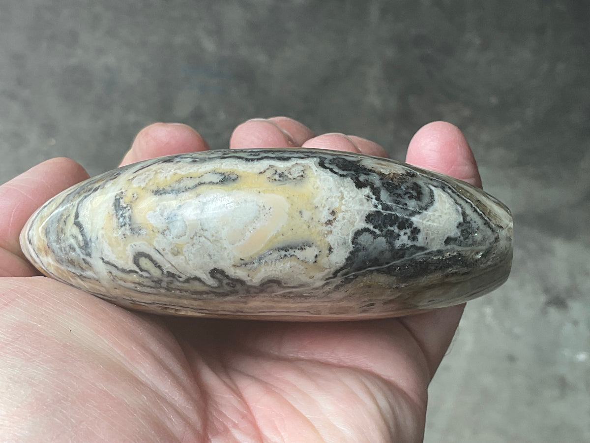 312g Banded Calcite Freeform