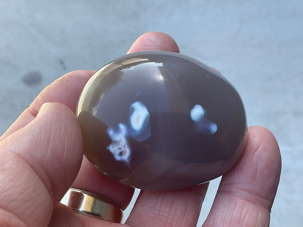 88g Orca Agate Palmstone 2C