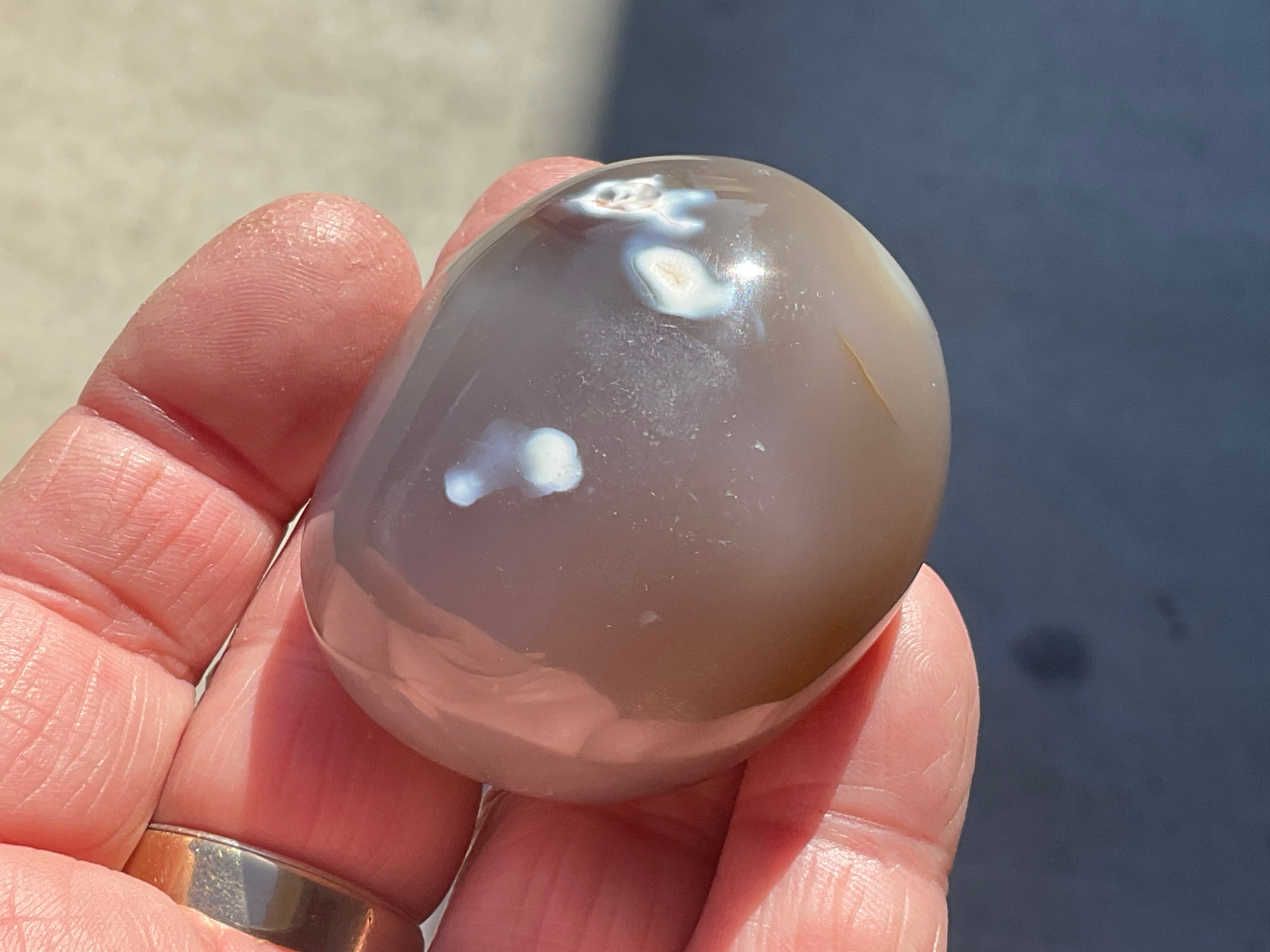 88g Orca Agate Palmstone 2C