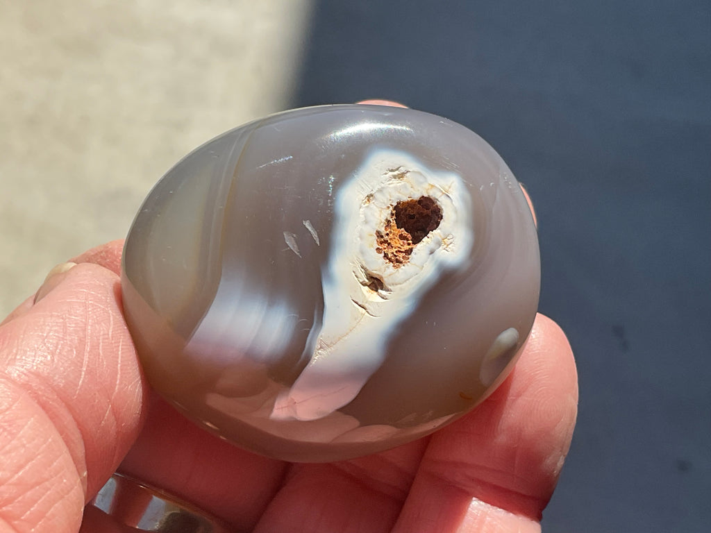 88g Orca Agate Palmstone 2C