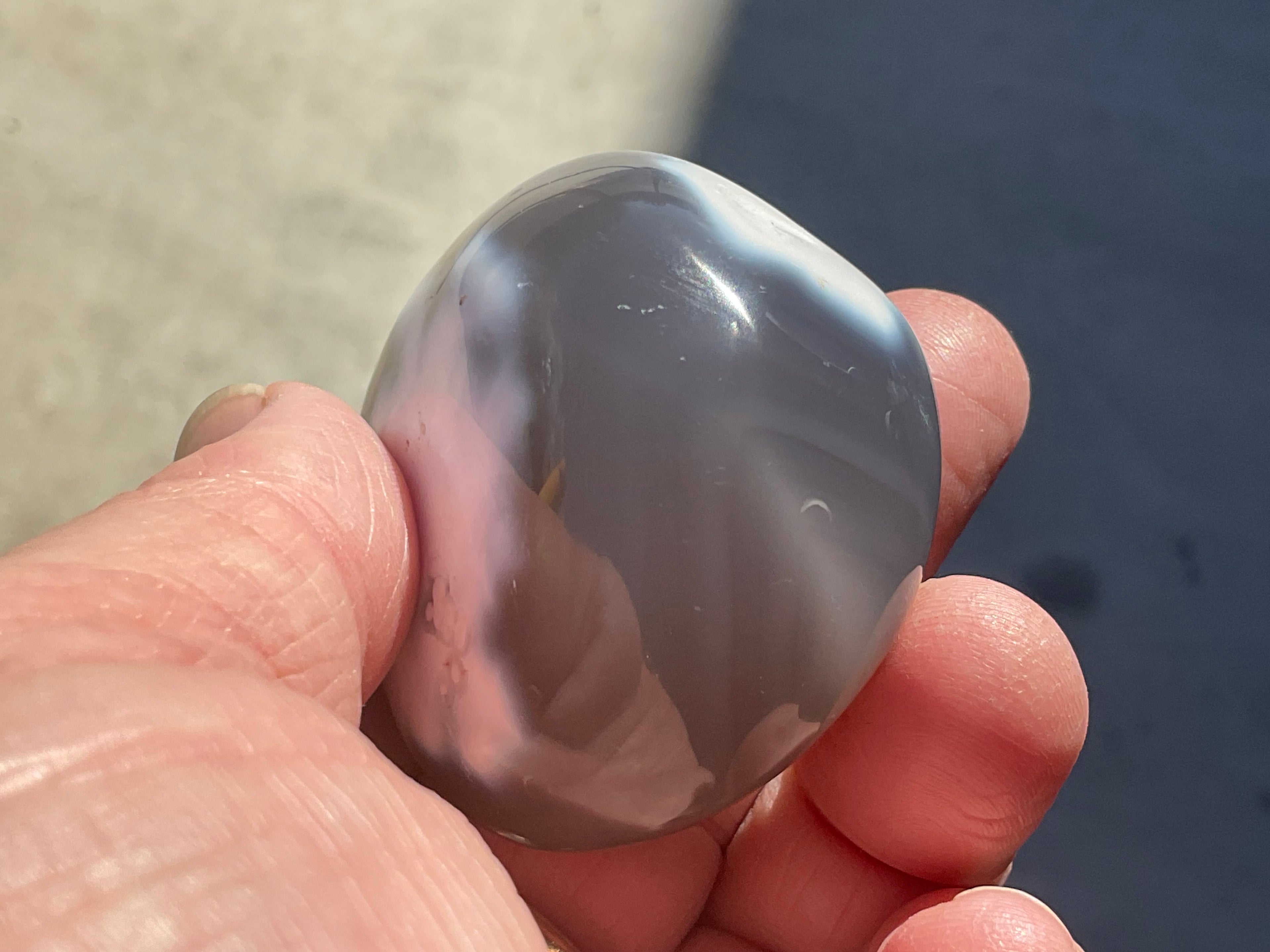 110g Orca Agate Palmstone 3C