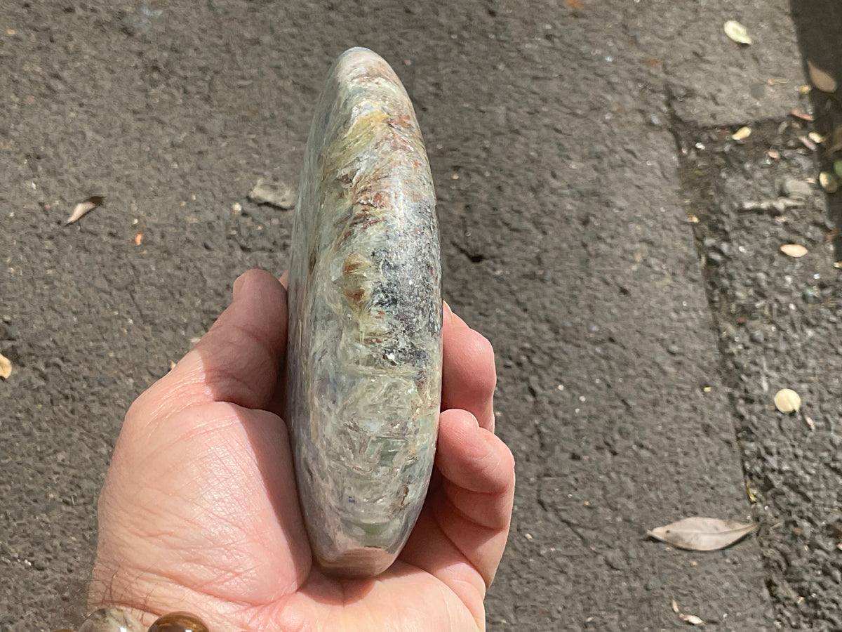635g Polished Blue/Green Kyanite Teardrop Freeform 2C