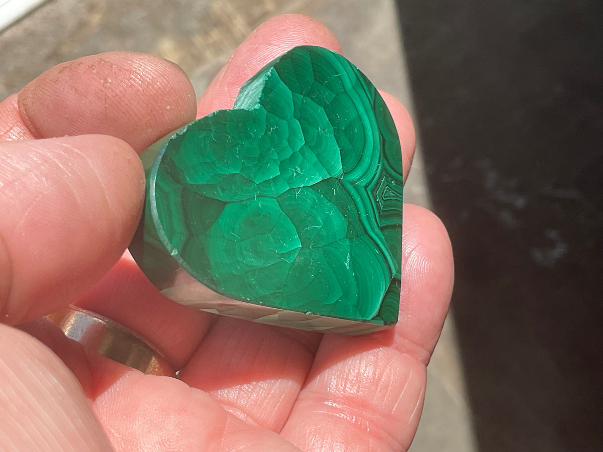 48g Polished Malachite Heart 4C