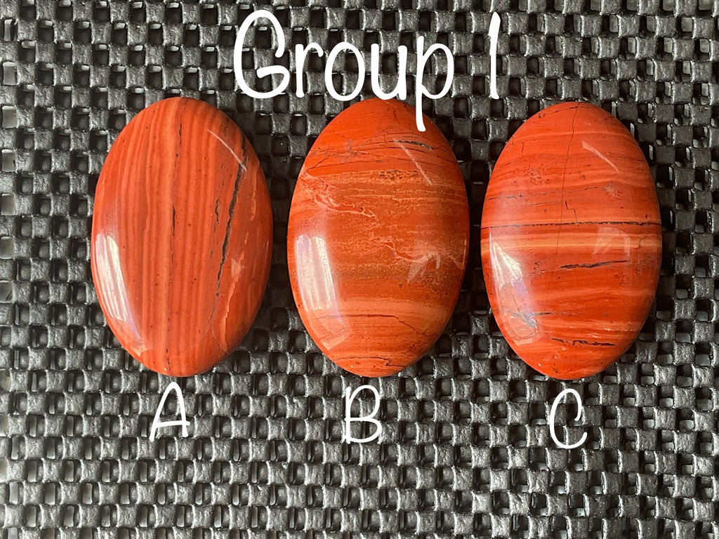 50g Red Jasper Palmstone 1A