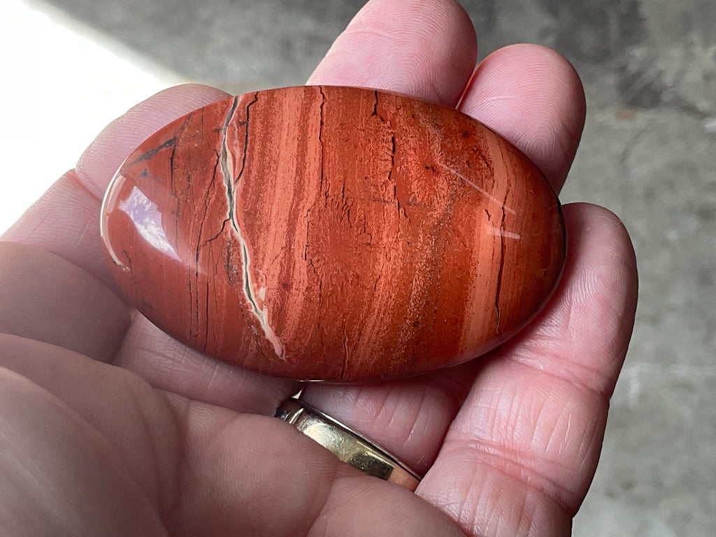 52g Red Jasper Palmstone 1B