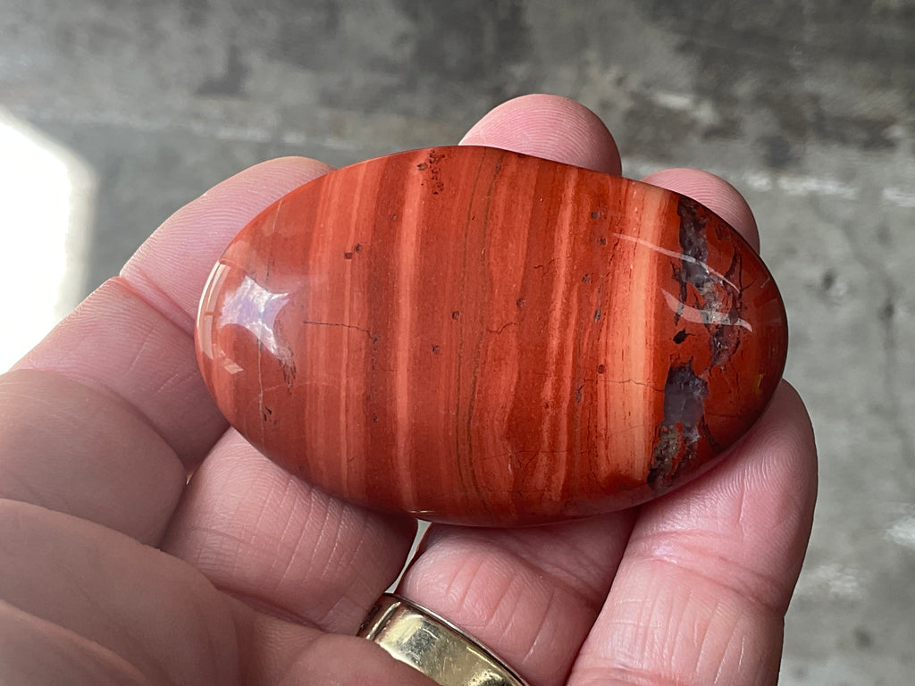54g Red Jasper Palmstone 2A