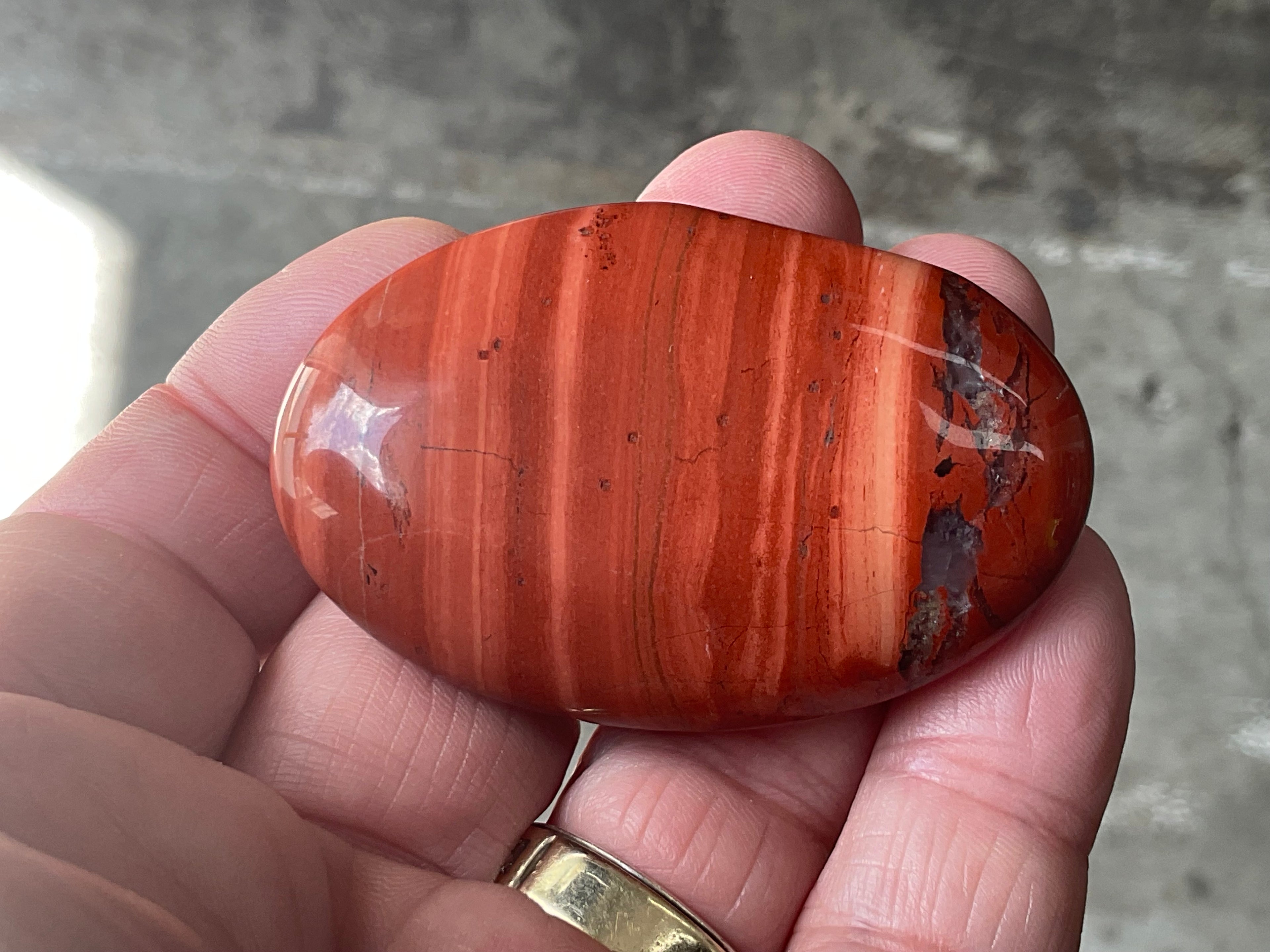 54g Red Jasper Palmstone 2A