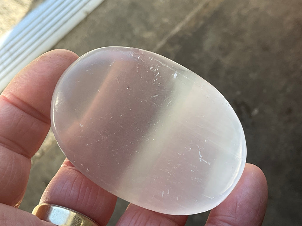 67g Selenite Palmstone 1A