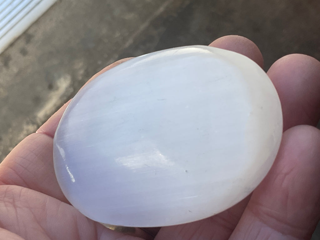 67g Selenite Palmstone 1A