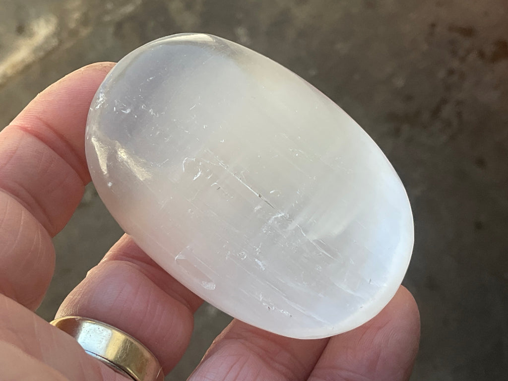 84g Selenite Palmstone 2B
