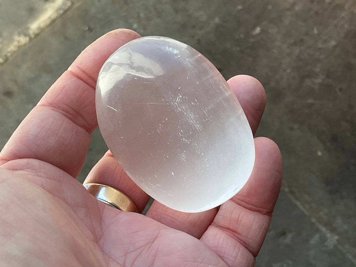 88g Selenite Palmstone B