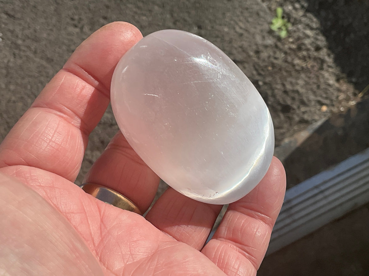 88g Selenite Palmstone B