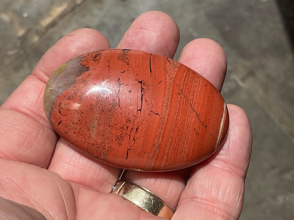 60g Red Jasper Palmstone 4C